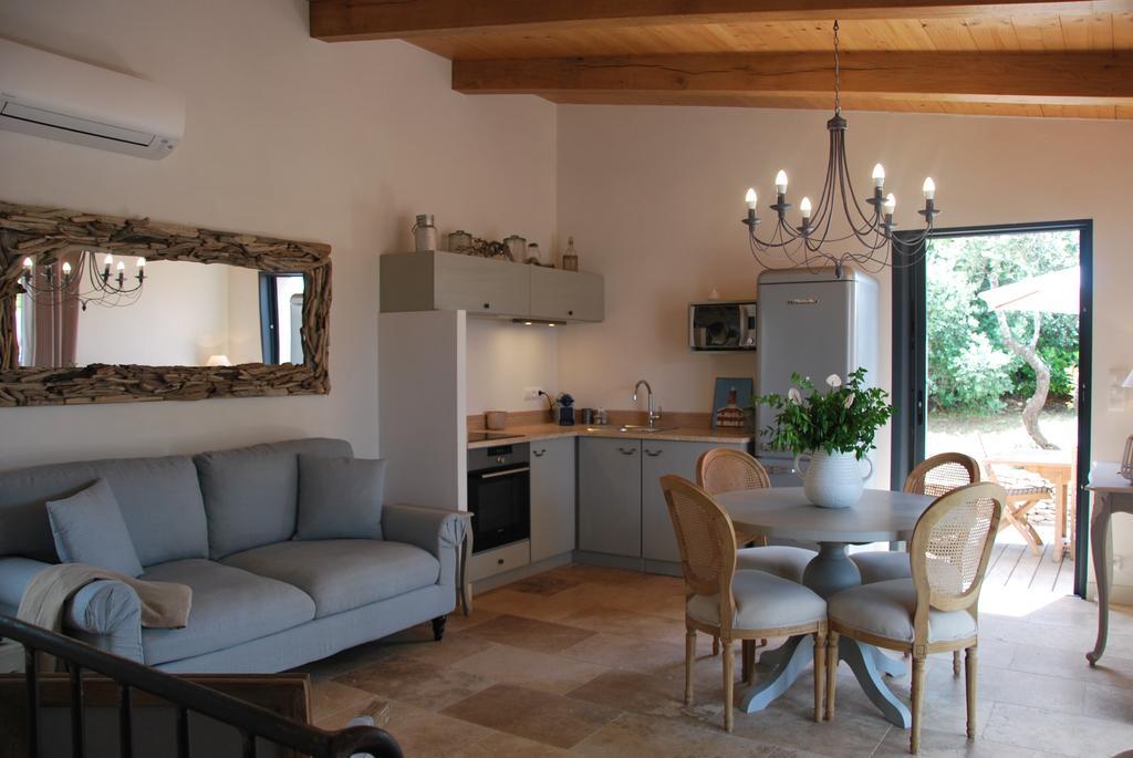 Villa Madra Bonifacio  Exteriör bild